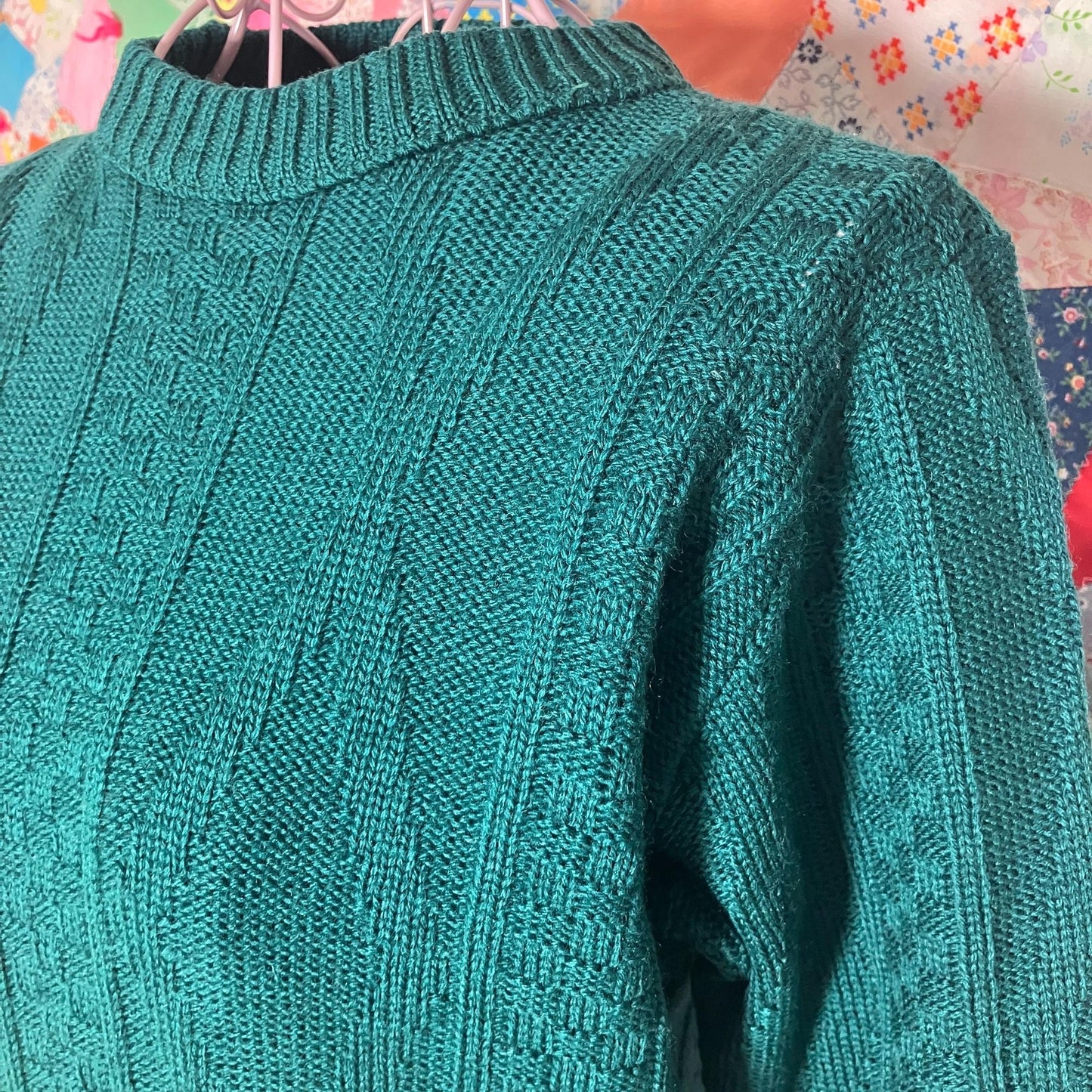 Vintage 60s 70s sweater long sleeve cable knit Robert Mackie Scotland emerald green jewel tone fisherman