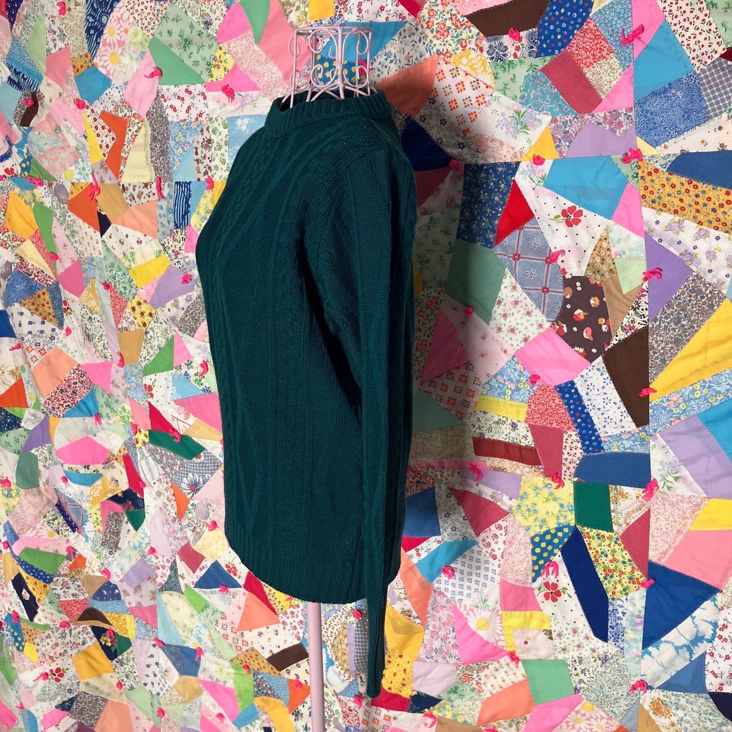 Vintage 60s 70s sweater long sleeve cable knit Robert Mackie Scotland emerald green jewel tone fisherman