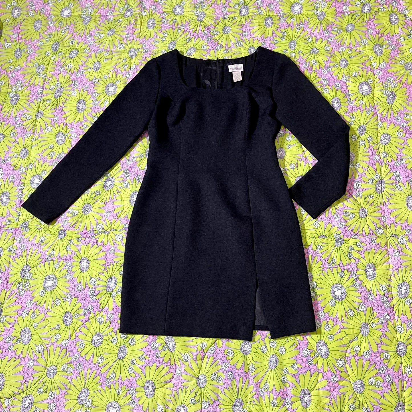 vintage 90s dress  black |S-M| long sleeve minimal black crepe made in USA Moda Intl