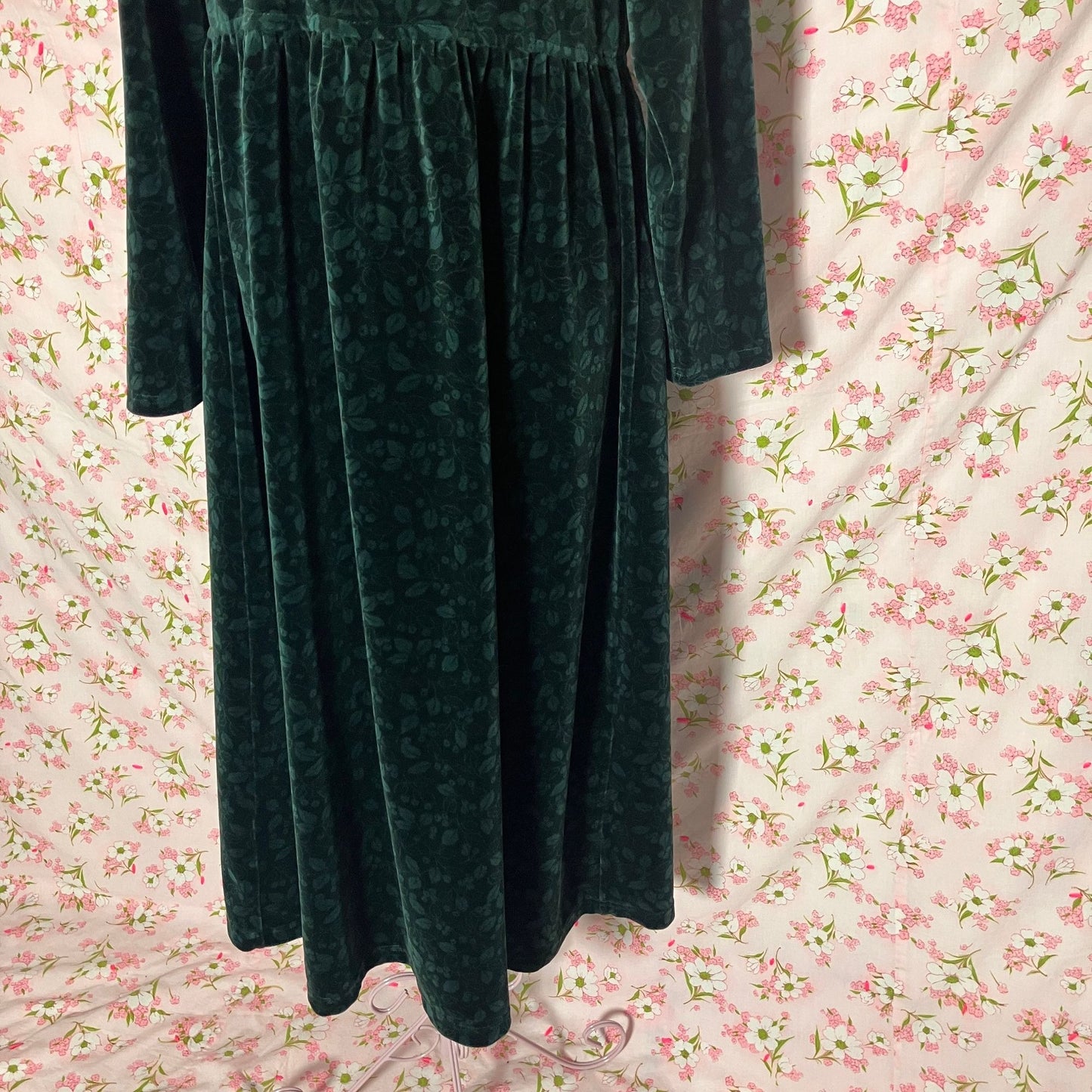 vintage 90s LL Bean dress 1990s dark green holly berries | M-L | long sleeve maxi cottage western farm homestead winter fall leaf botanical