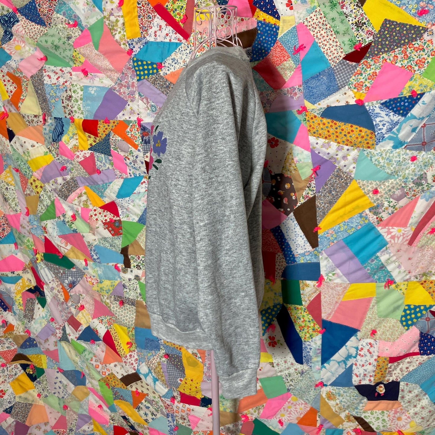 Vintage 80s sweatshirt heather grey Teleflora promotional  | M | purple pink flowers raglan